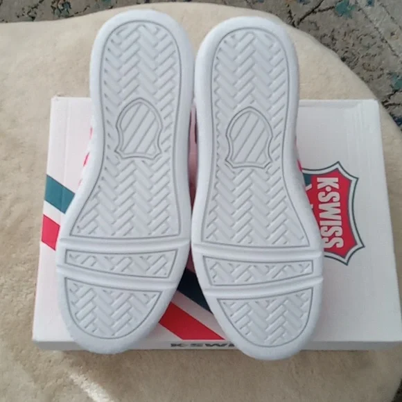K-Swiss women's sneakers-NEW - Picture 2 of 6